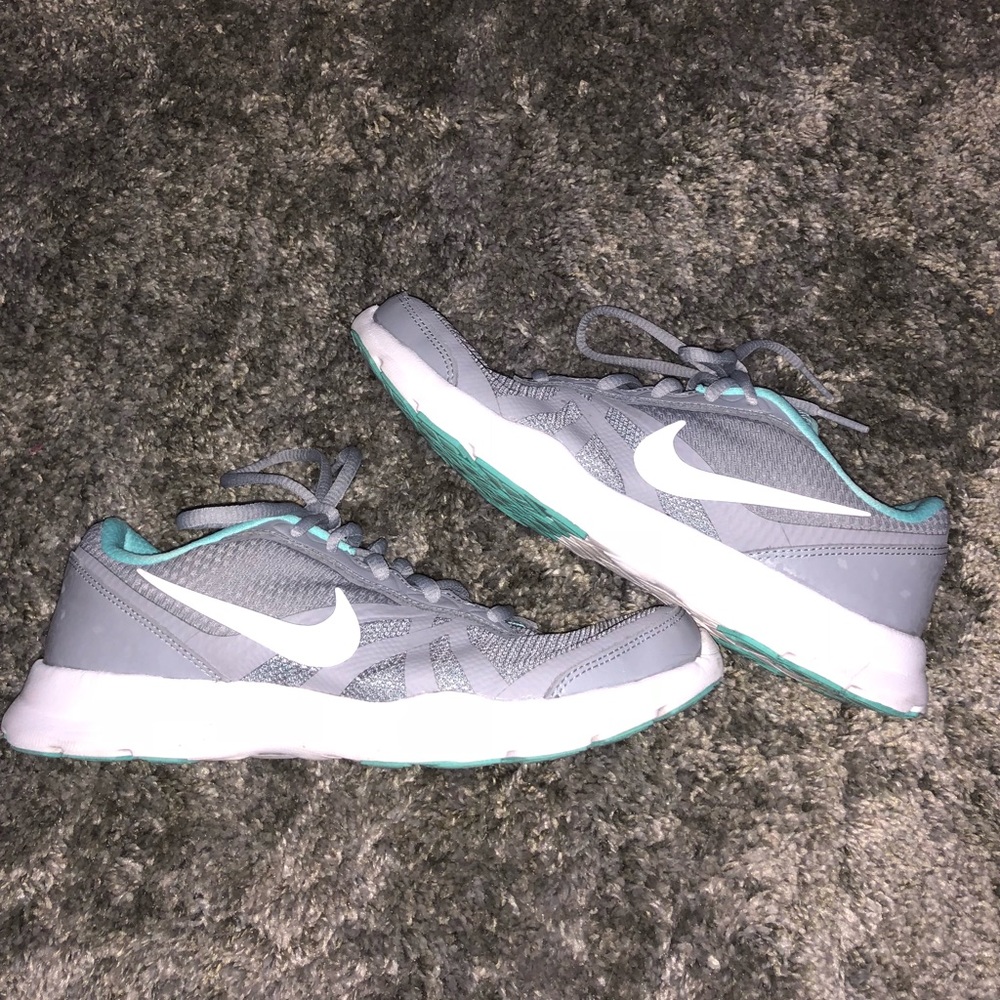 Nike women’s shoes